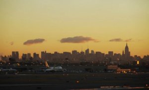 美國航空公司警告機(jī)場附近5G將造成“災(zāi)難性中斷”