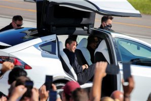 Jared Isaacman與SpaceX合作再進(jìn)行3次太空旅行