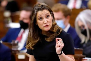 加拿大財(cái)政部長(zhǎng)超越G20經(jīng)濟(jì)政策 警告俄羅斯財(cái)政部長(zhǎng)