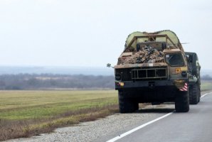 馬里烏波爾人們?cè)诙頌鯖_突爆炸中醒來