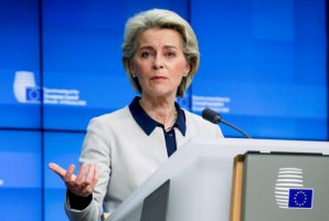 德國總理將于下周在巴黎會(huì)見馬克龍 馮德萊恩