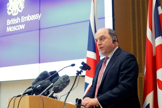 隨著俄羅斯烏克蘭危機(jī)加深 英國(guó)國(guó)防部長(zhǎng)取消假期