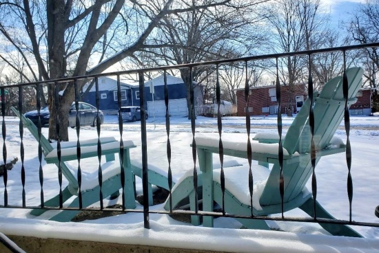 美國(guó)冬季風(fēng)暴導(dǎo)致數(shù)十萬(wàn)人斷電