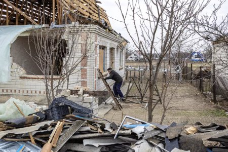 美國(guó)向?yàn)蹩颂m提供1億美元的民事安全援助