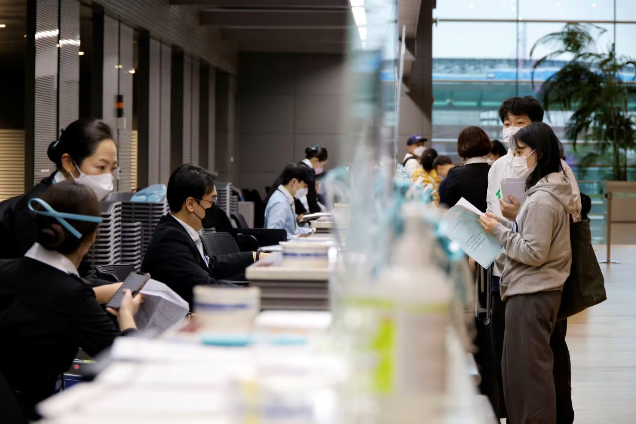 隨著COVID規(guī)則的放松 韓國人涌向海外進行&ldquo;報復旅行&rdquo;