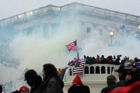 美國國會大廈暴動被告被無罪釋放