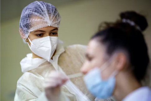 全球新冠病例超過5.4004億 死亡病例6736828