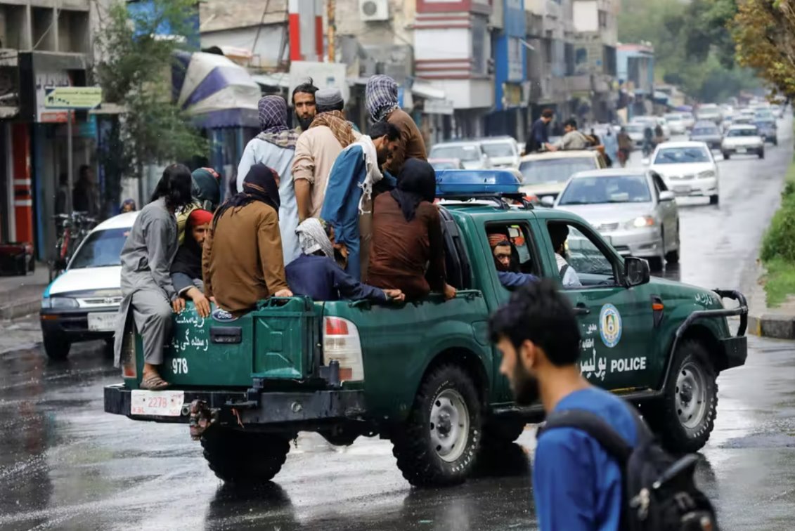 美國國務(wù)院警告說，基地組織領(lǐng)導(dǎo)人被殺可能會引發(fā)更大的反美暴力