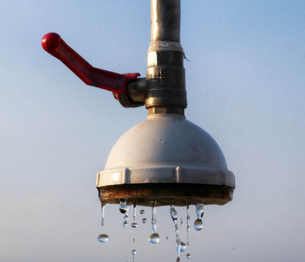 美墨邊境移民嚴重缺水