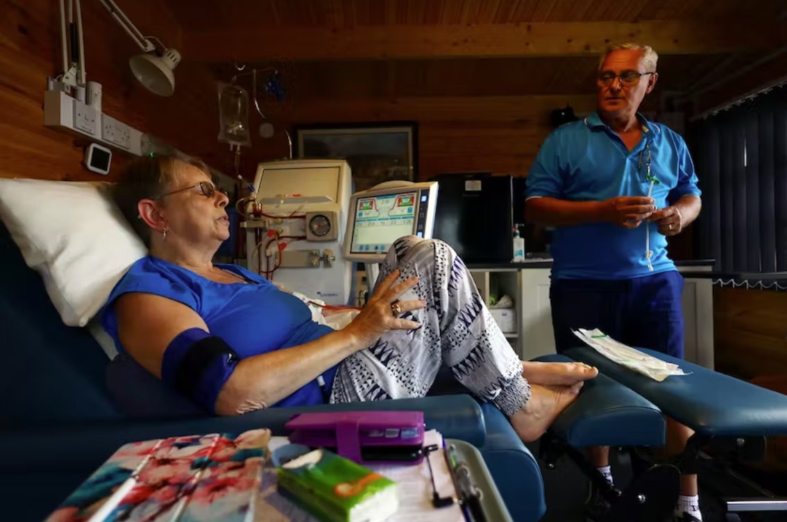 英國(guó)經(jīng)濟(jì)危機(jī) 能源成本導(dǎo)致腎臟病人不得不在家中護(hù)理