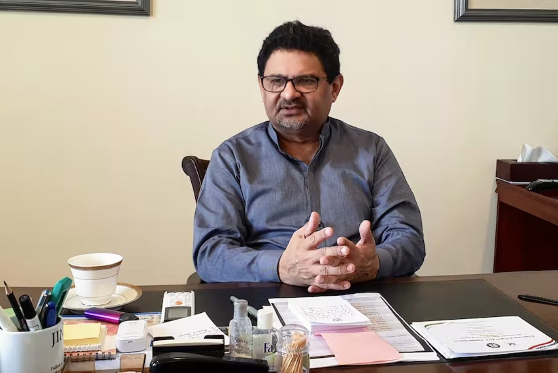 巴基斯坦財(cái)政部長辭職 正值經(jīng)濟(jì)危機(jī)之際