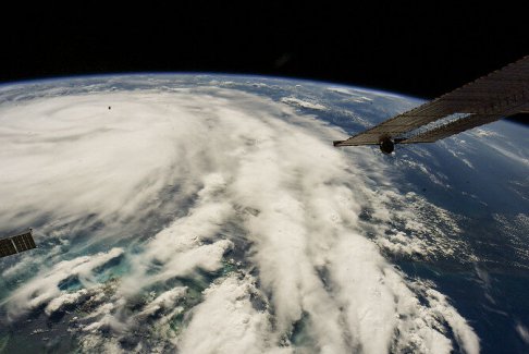 颶風(fēng)伊恩可能造成670億美元的經(jīng)濟(jì)損失