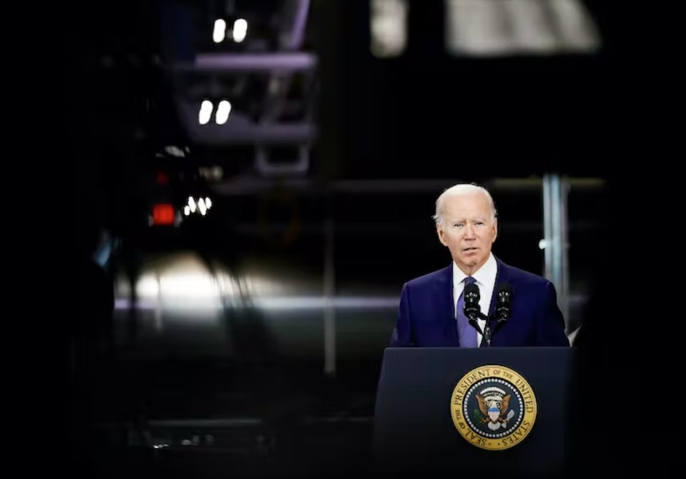 朔爾茨和拜登在電話中同意克里姆林宮的核威脅&ldquo;不負(fù)責(zé)任&rdquo;