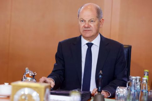 德國的朔爾茨贊成對(duì)伊朗實(shí)施新的一攬子制裁