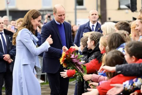 威廉王子和凱特訪問美國 英國王室成為焦點(diǎn)