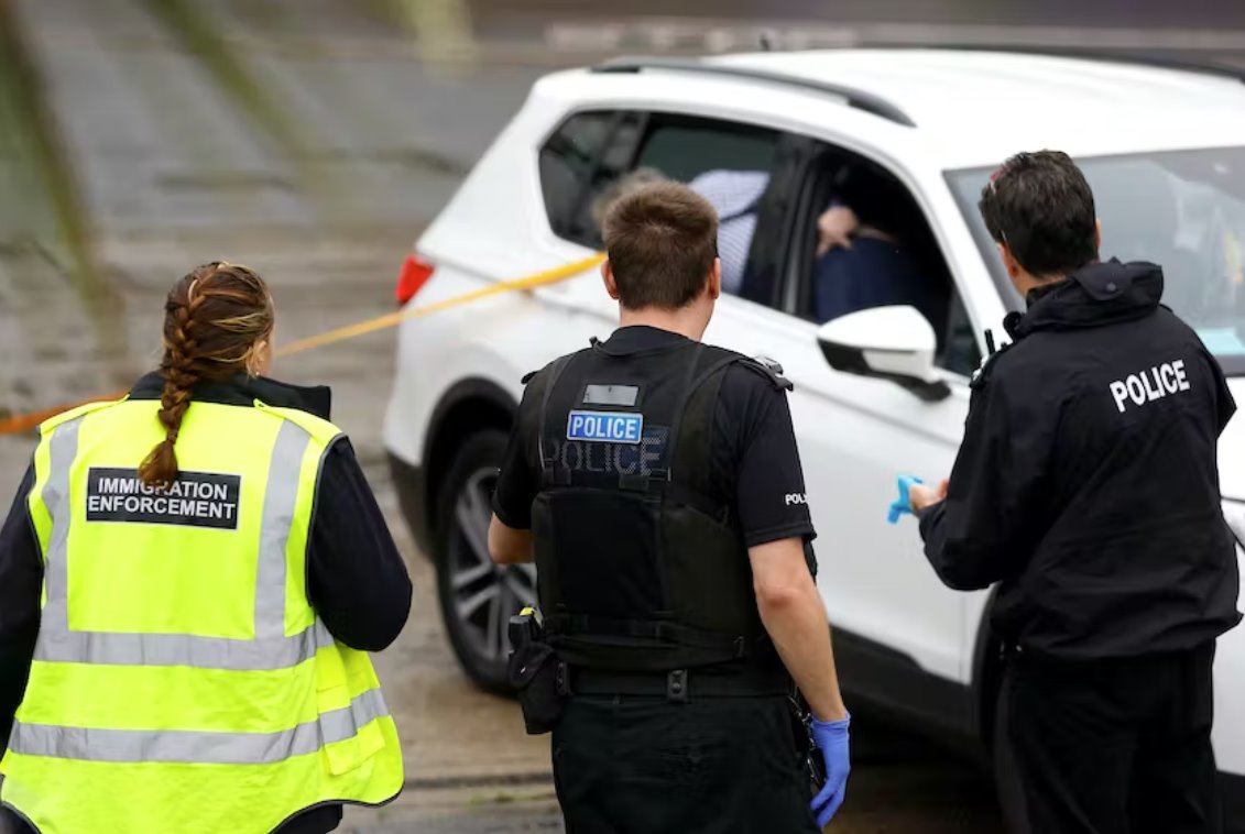 英國(guó)反恐警察牽頭調(diào)查多佛炸彈事件