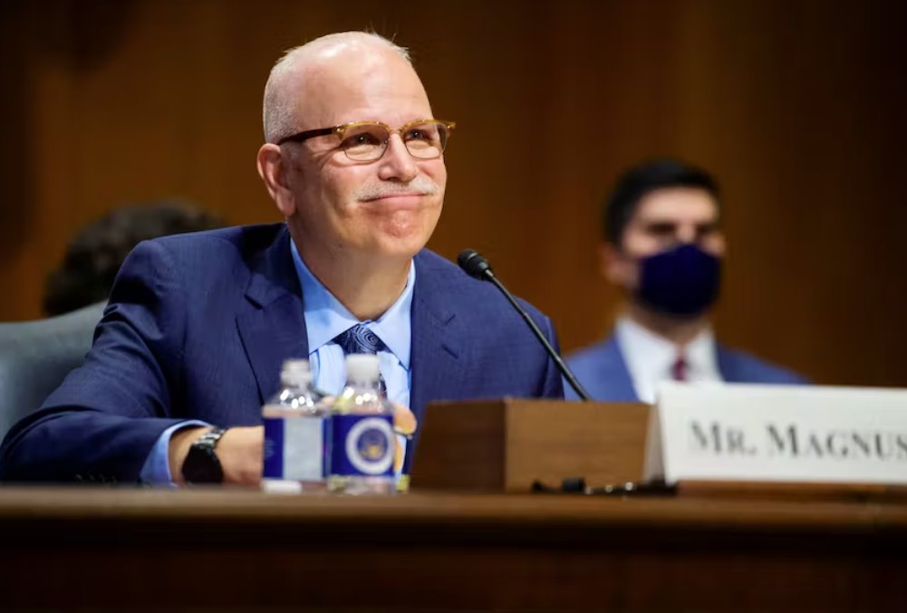 美國高級邊境官員稱拜登政府將他趕下臺