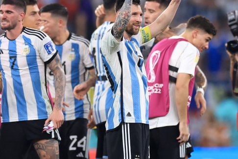 梅西破門阿根廷2-1晉級8強