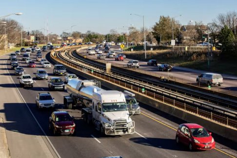 美國(guó)汽車燃油效率與2021年車型持平