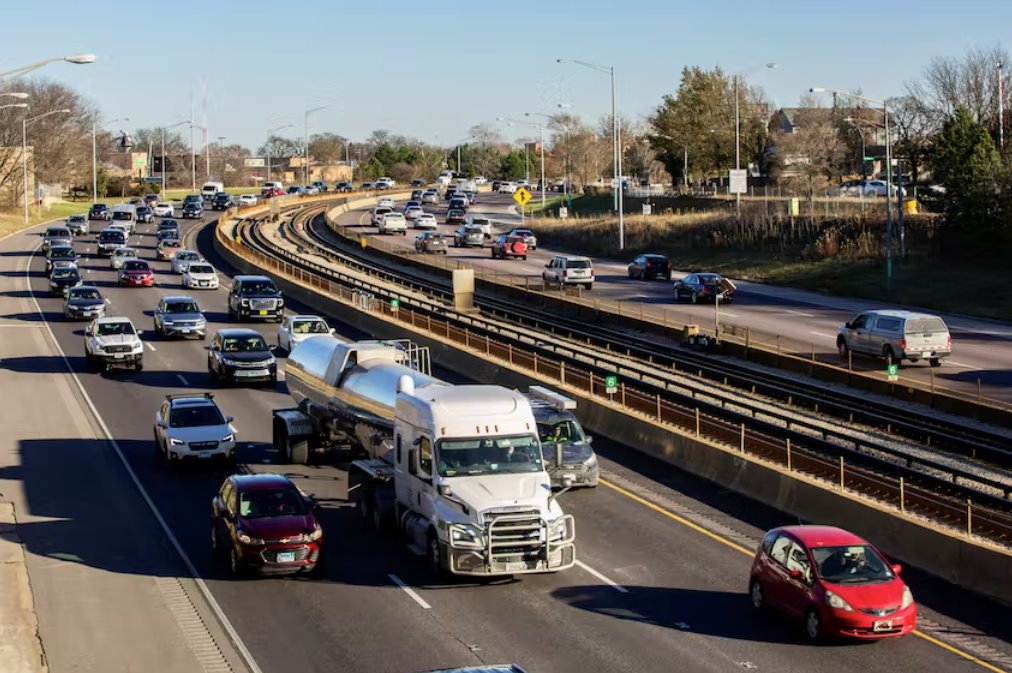 美國(guó)汽車(chē)燃油效率與2021年車(chē)型持平