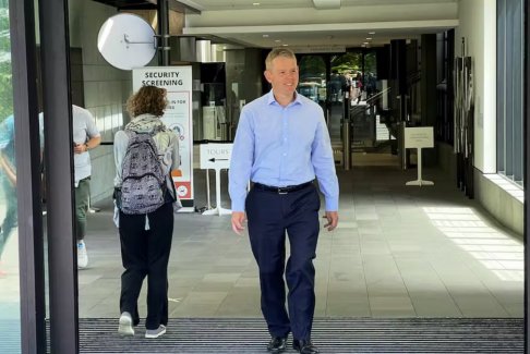 新西蘭執(zhí)政黨確認(rèn)希普金斯為新總理