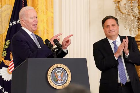 拜登高級助手克萊恩預測 拜登將于2024年再次參選