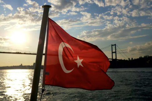 土耳其地震幸存者重新考慮對(duì)埃爾多安的選舉忠誠(chéng)度