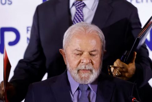 巴西總統(tǒng)盧拉以戰(zhàn)爭(zhēng)為由不會(huì)訪問(wèn)俄羅斯或?yàn)蹩颂m