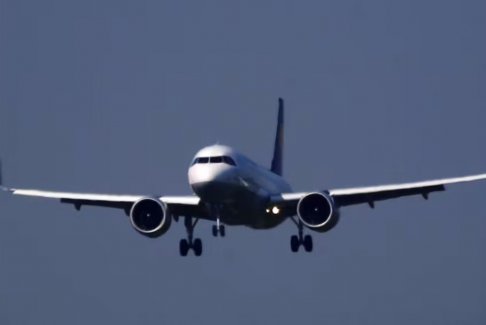 中國表示對大型飛機訂單持觀望態(tài)度