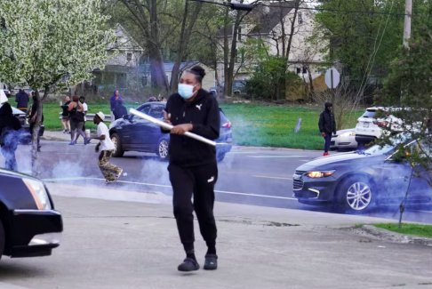 俄亥俄州警方驅(qū)散對(duì)Jayland Walker殺人案沒(méi)有起訴的抗