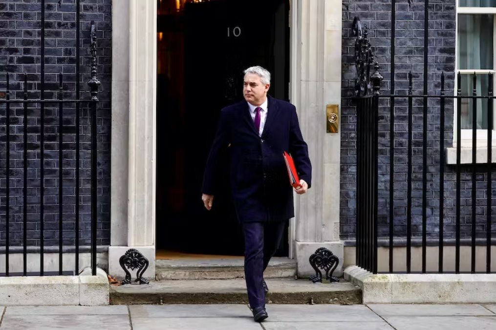 英國衛(wèi)生部長(zhǎng)稱醫(yī)生罷工危及患者安全