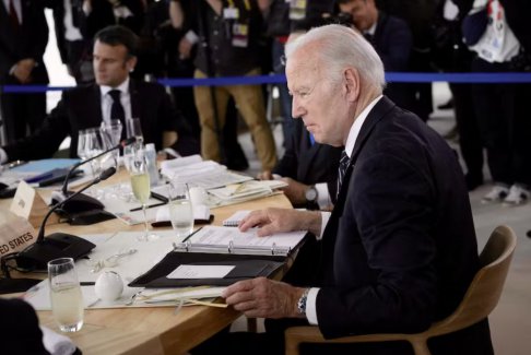 拜登支持在F-16戰(zhàn)斗機(jī)上訓(xùn)練烏克蘭飛行員的計劃