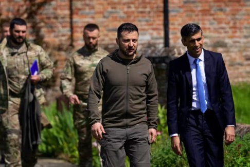 英國(guó)首相Rishi Sunak要求企業(yè)支持烏克蘭