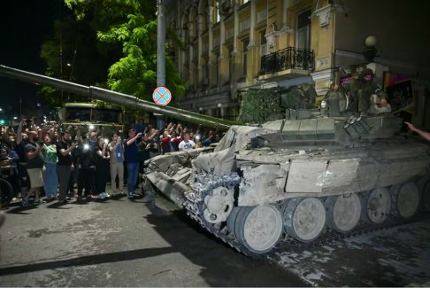 中國(guó)支持俄羅斯維護(hù)國(guó)家穩(wěn)定 瓦格納集團(tuán)叛變是俄內(nèi)