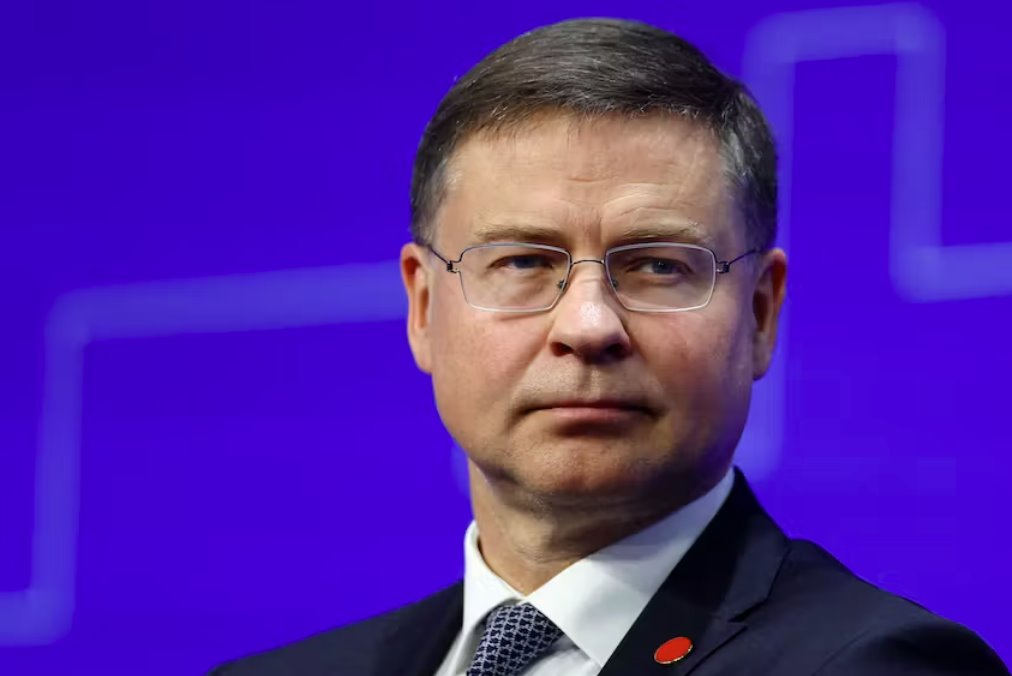 歐盟東布羅夫斯基斯要求俄羅斯續(xù)簽黑海糧食協(xié)議