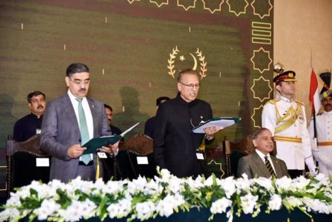 巴基斯坦臨時總理表示沙特阿拉伯將在未來五年內(nèi)投