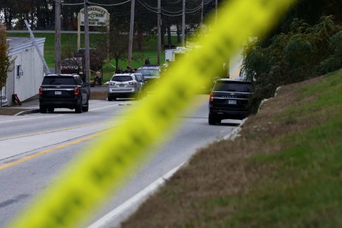 美國緬因州槍擊案受害者：一對父子一名酒吧員工