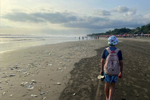 聯(lián)合國塑料條約談判致力于解決再利用回收問題