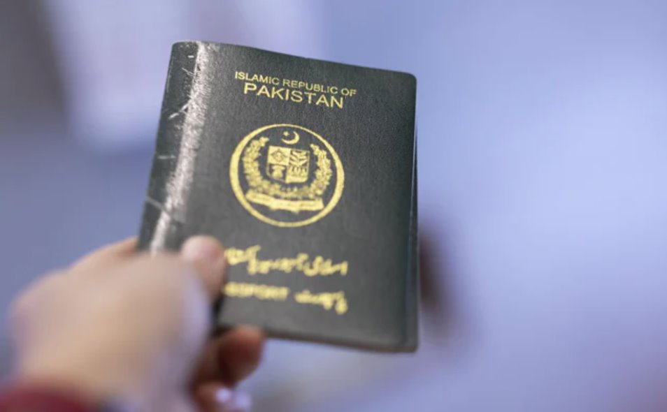 巴基斯坦層壓紙短缺 護(hù)照等證件辦不了