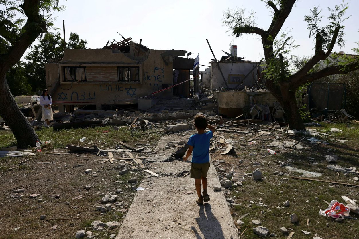 世衛(wèi)組織稱 加沙平均每10分鐘就有1名兒童死于戰(zhàn)爭