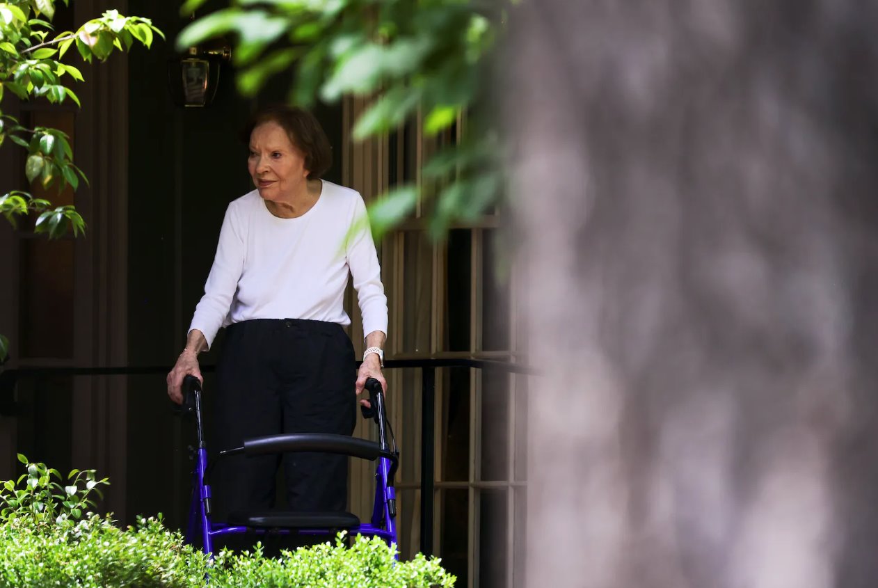 美國(guó)前第一夫人羅莎琳&middot;卡特96歲 在家接受臨終關(guān)懷
