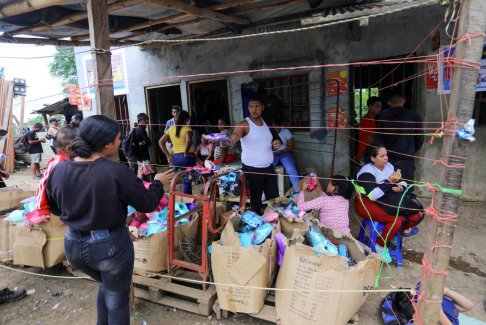 2023年有創(chuàng)紀(jì)錄的50萬移民穿越拉丁美洲危險(xiǎn)的達(dá)連峽