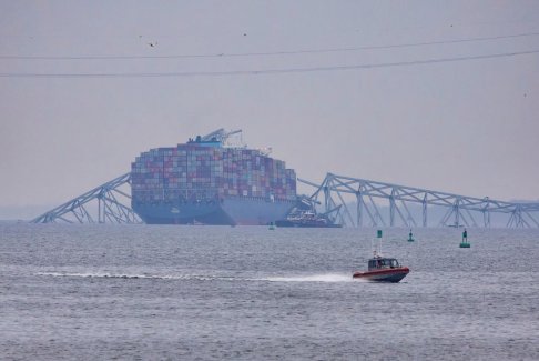 巴爾的摩大橋殘骸清理開始