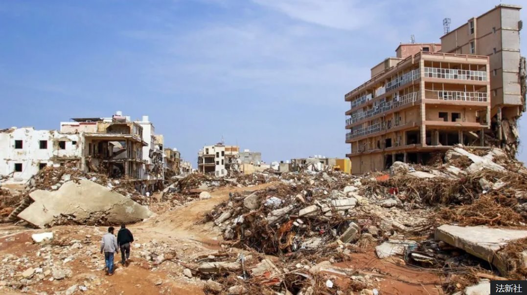 利比亞北部德爾納市市長表示，洪水可能導(dǎo)致多達(dá)2萬人死亡