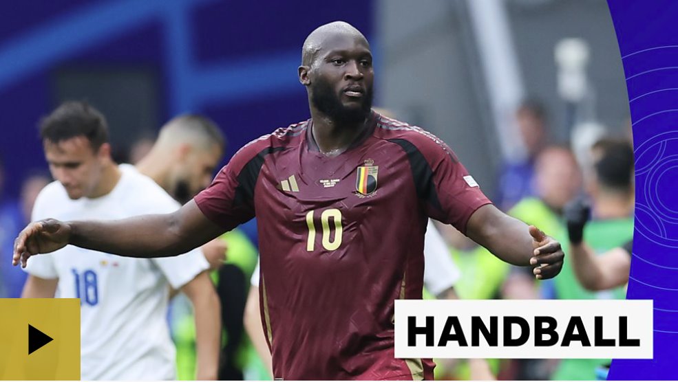 羅梅盧&middot;盧卡庫(kù)的第二個(gè)進(jìn)球因手球而被判無(wú)效