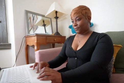 美國(guó)通脹導(dǎo)致工人負(fù)債不得不降低生活質(zhì)量