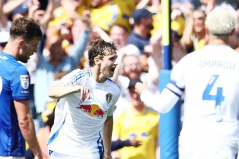 錦標賽全場比賽利茲聯(lián)3-3樸茨茅斯