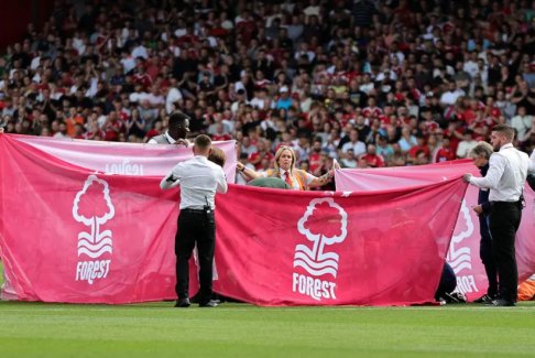 森林隊中場球員達尼洛腳踝骨折