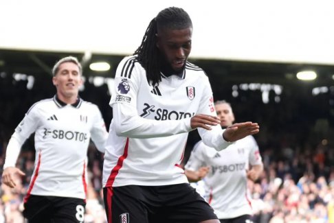 英超聯(lián)賽富勒姆2-1萊斯特城