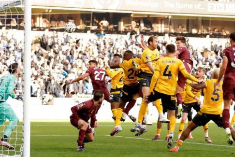 曼城2-1狼隊(duì) 最后的絕殺球有爭(zhēng)議